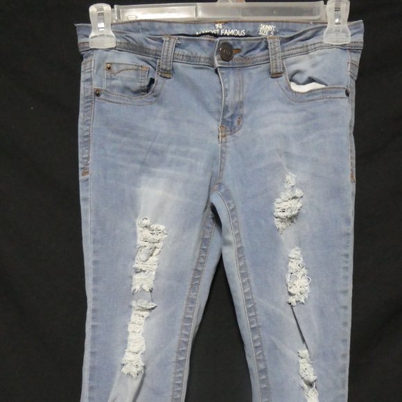 ALMOST FAMOUS Skinny size 5 destroyed / distressed / damaged denim - Picture 3 of 15
